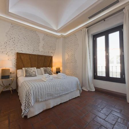 Monkeys Apartments Adriano & Terrace 세비야 외부 사진