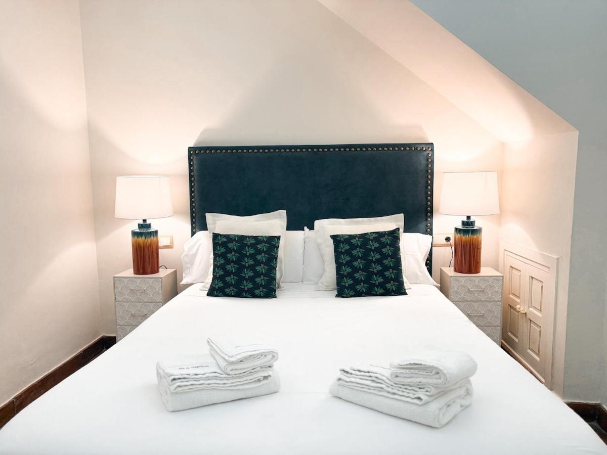 Monkeys Apartments Adriano & Terrace 세비야 외부 사진