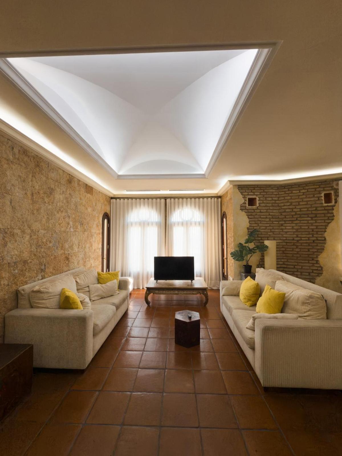 Monkeys Apartments Adriano & Terrace 세비야 외부 사진
